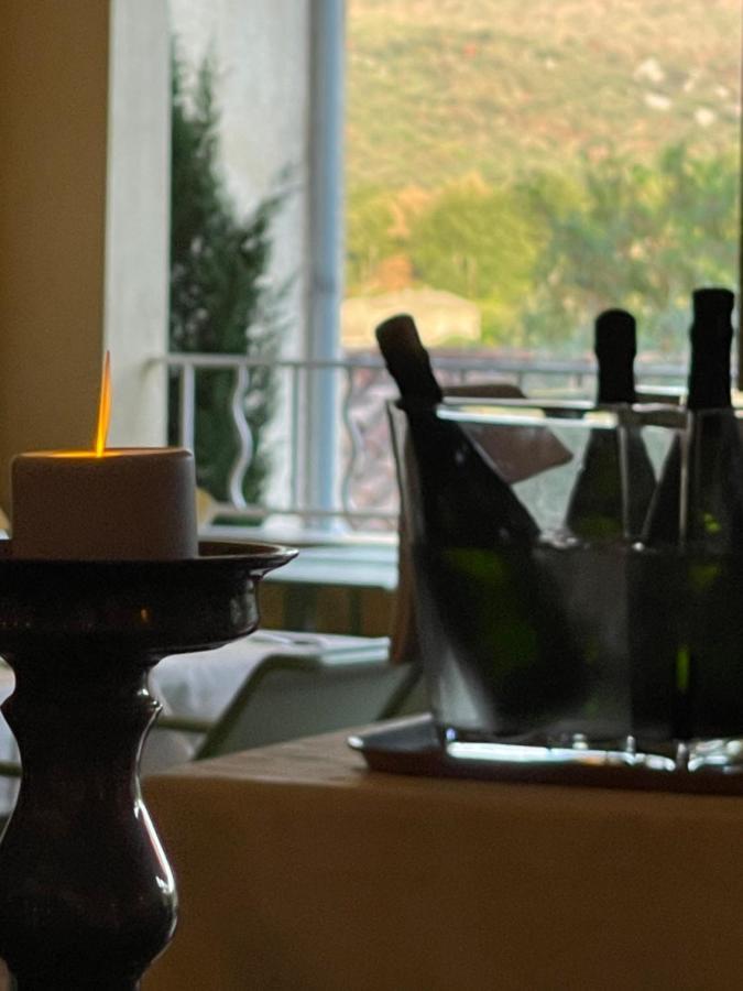 Hotel Berneron Vallon-Pont-dʼArc Zewnętrze zdjęcie