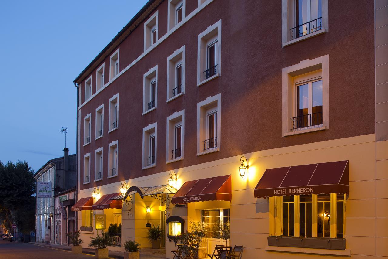 Hotel Berneron Vallon-Pont-dʼArc Zewnętrze zdjęcie